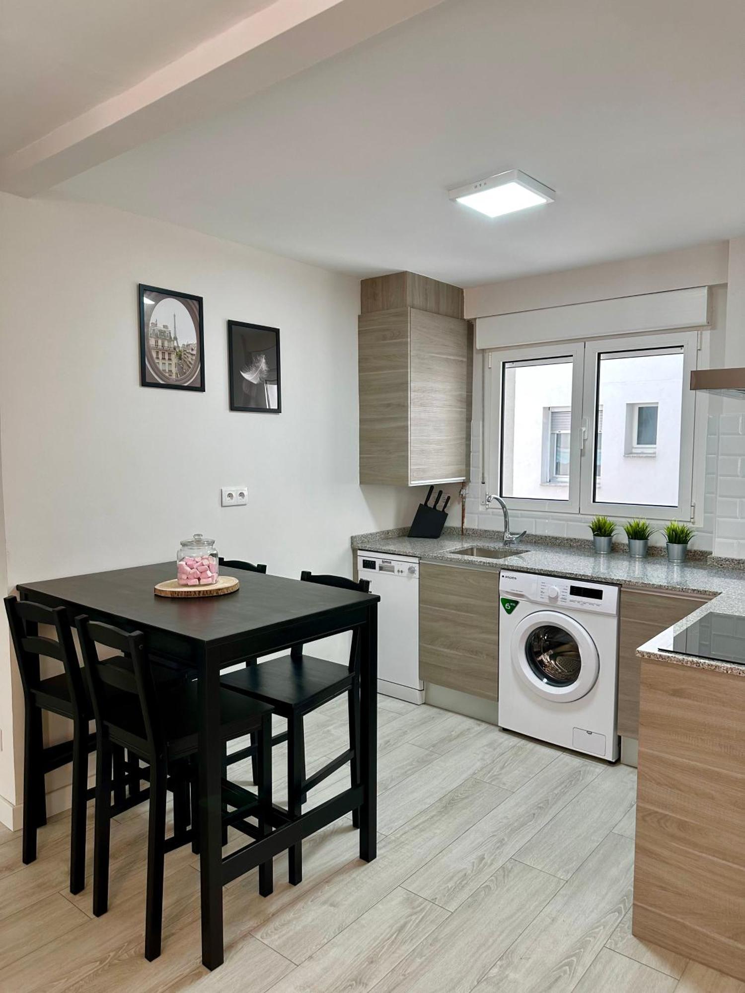Cozy Flat 5 Mins From The Beach 기욘 외부 사진