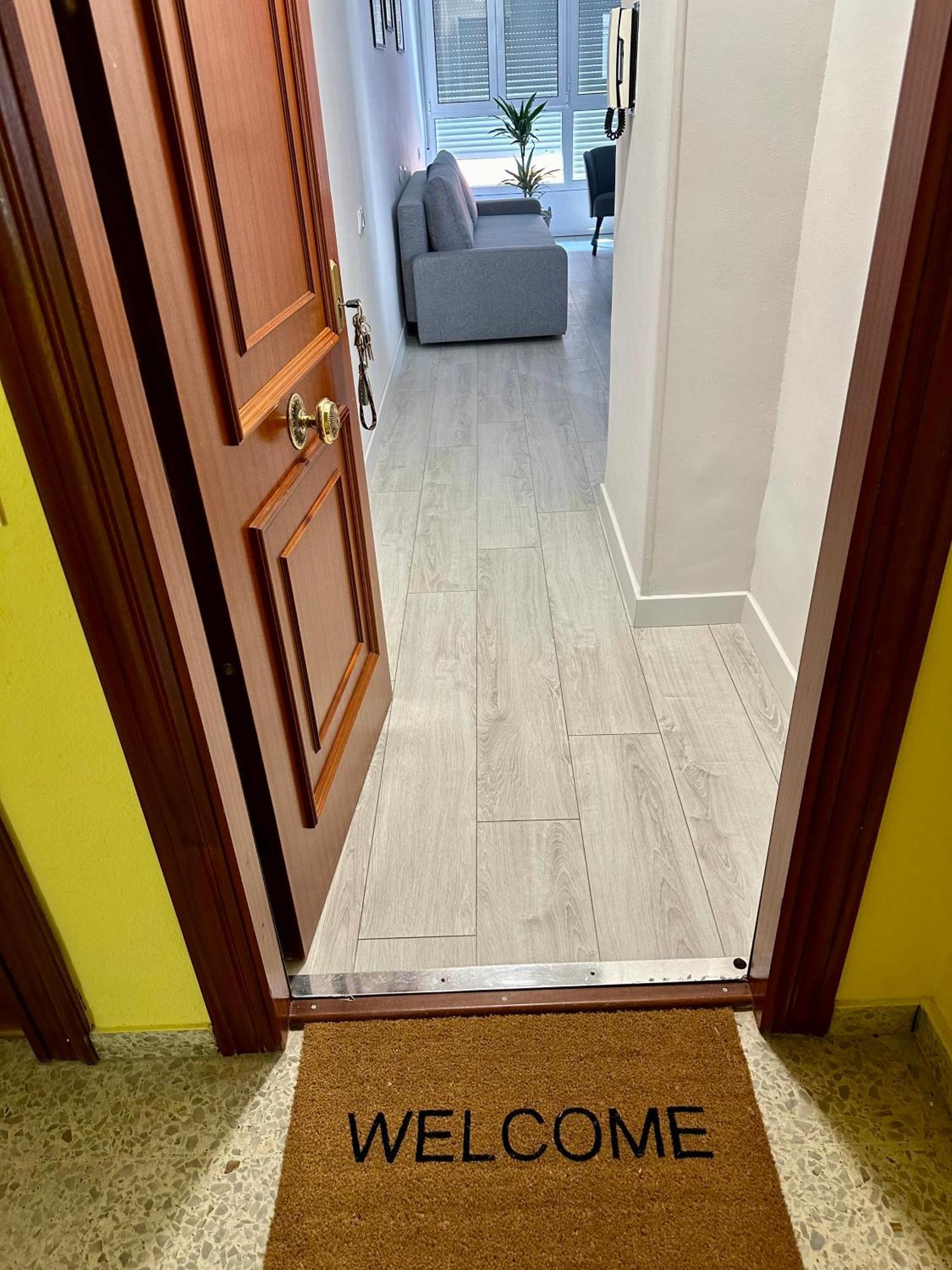 Cozy Flat 5 Mins From The Beach 기욘 외부 사진