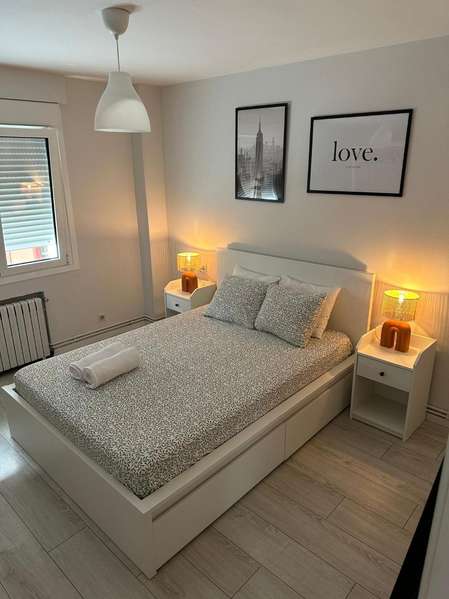 Cozy Flat 5 Mins From The Beach 기욘 외부 사진