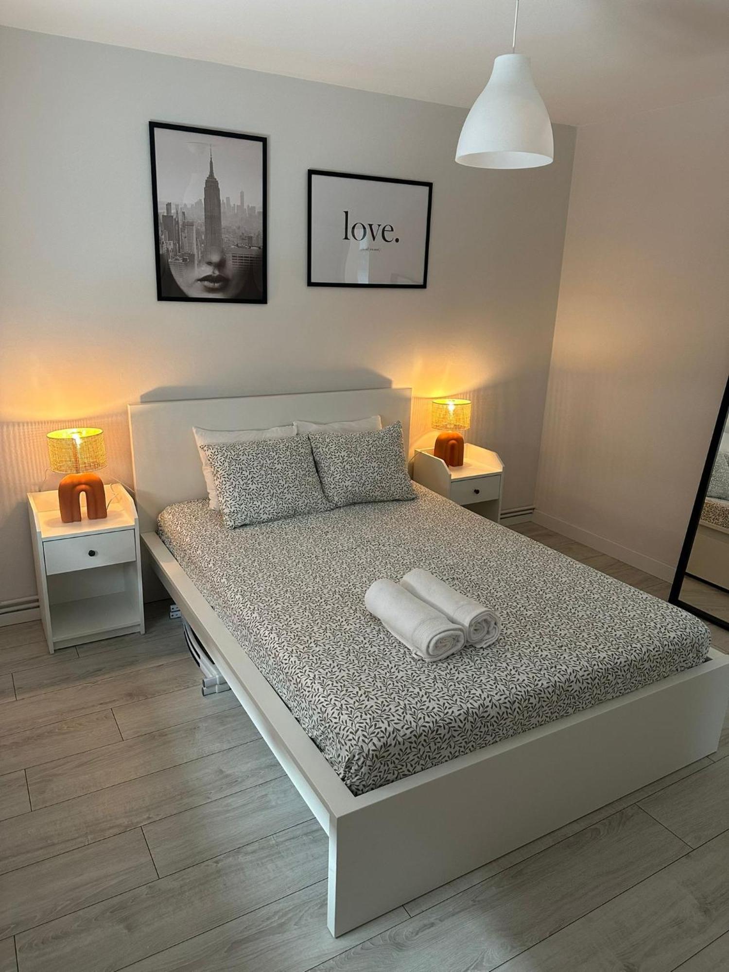Cozy Flat 5 Mins From The Beach 기욘 외부 사진